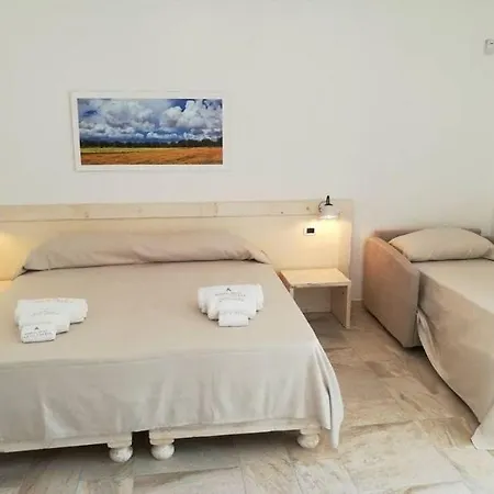Hotel Masseria Santa Teresa 4*