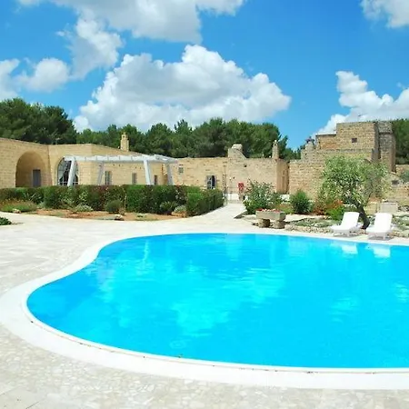 Hotel Masseria Santa Teresa 4*